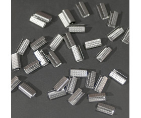 Uniones, hebillas y cantoneras